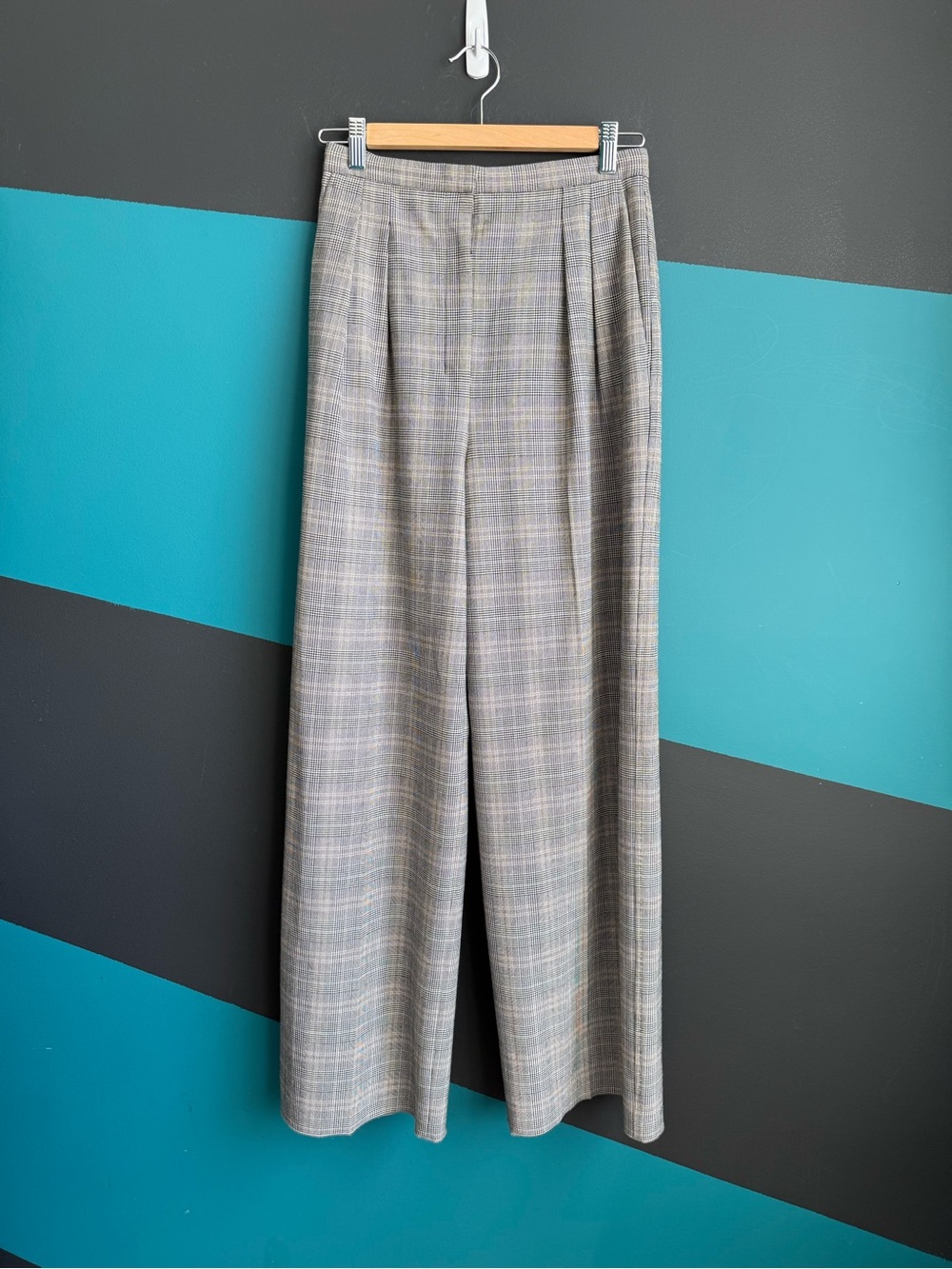 Aritzia Gray Plaid Wide-Leg Trousers Preppy Business - Picture 2 of 16